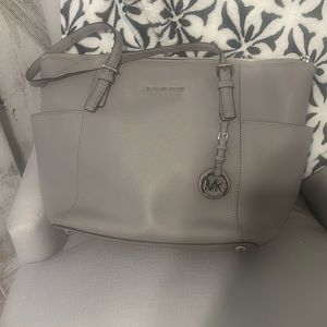 Like New Michael Kors tote